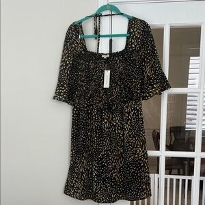 Francesca's Collections Black and Tan Patterned Mini Dress